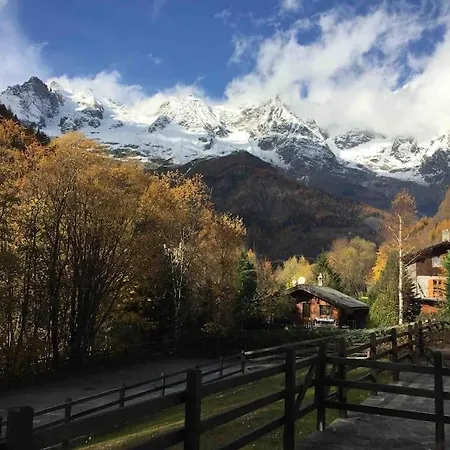 Tatil Evi 2br Terrace Mont Blanc View & Parking Courmayeur